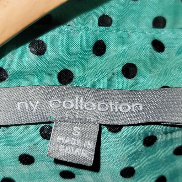 Women's NY Collection Green and Black Polka Dot Blouse Size Small - Picture 3 of 3